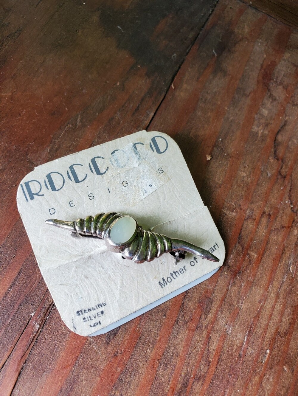 Vintage Rococo Designs Sterling Silver Mother of Pearl Bar Brooch Pin NOS